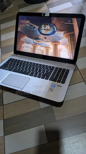 Laptop HP Envy 15t 8GB Intel Core i7 SSD 256GB