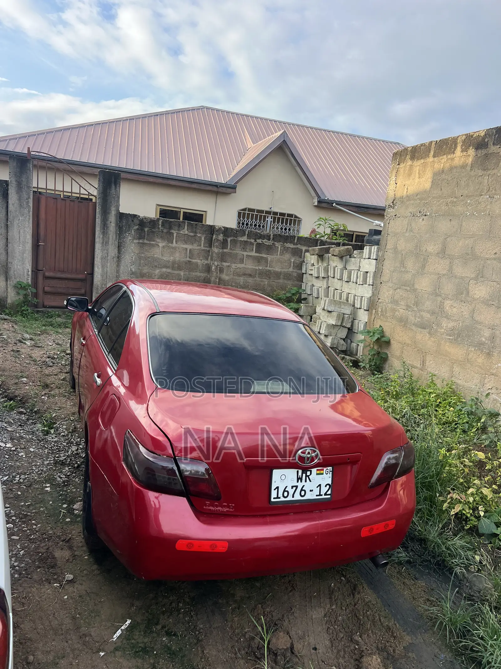 Toyota Camry Base 4dr Sedan (2.5L 4cyl 6M) 2010 Red