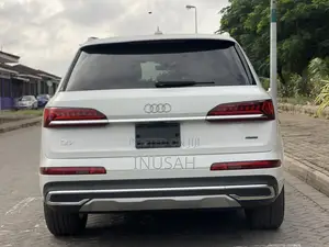 Audi Q7 Prestige 2024 White
