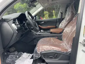 Audi Q7 Prestige 2024 White
