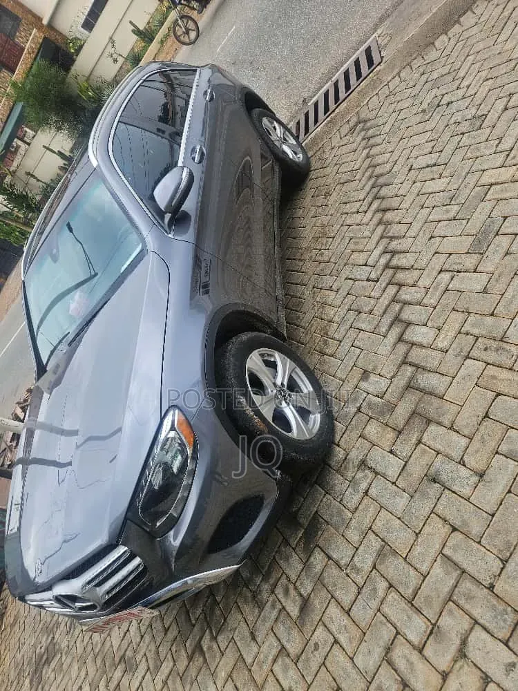 Mercedes-Benz GLC-Class 2018 Green