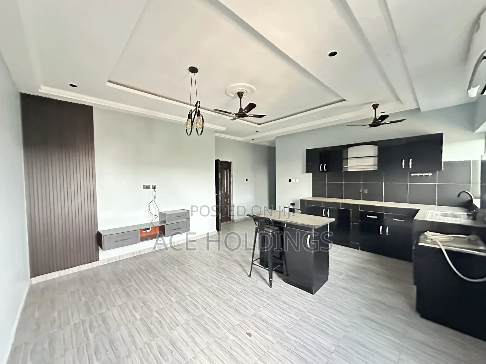 2bdrm Apartment in Nmai Dzorn for rent
