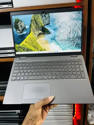 Laptop Dell Latitude 3550 8GB Intel Core i5 SSD 256GB