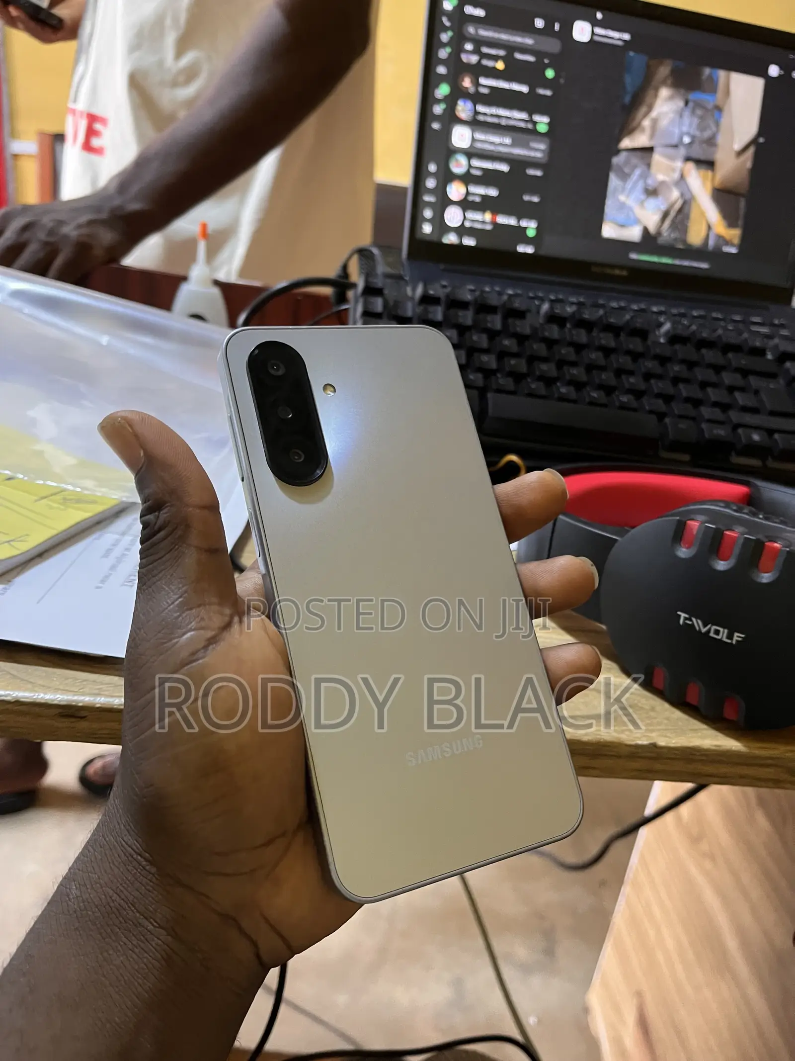 Samsung Galaxy A17 128 GB Gray