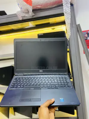 Laptop Dell Latitude E5500 8GB Intel Core i5 SSD 128GB