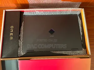 New Laptop HP Omen 15 16GB AMD Ryzen 7 SSD 512GB