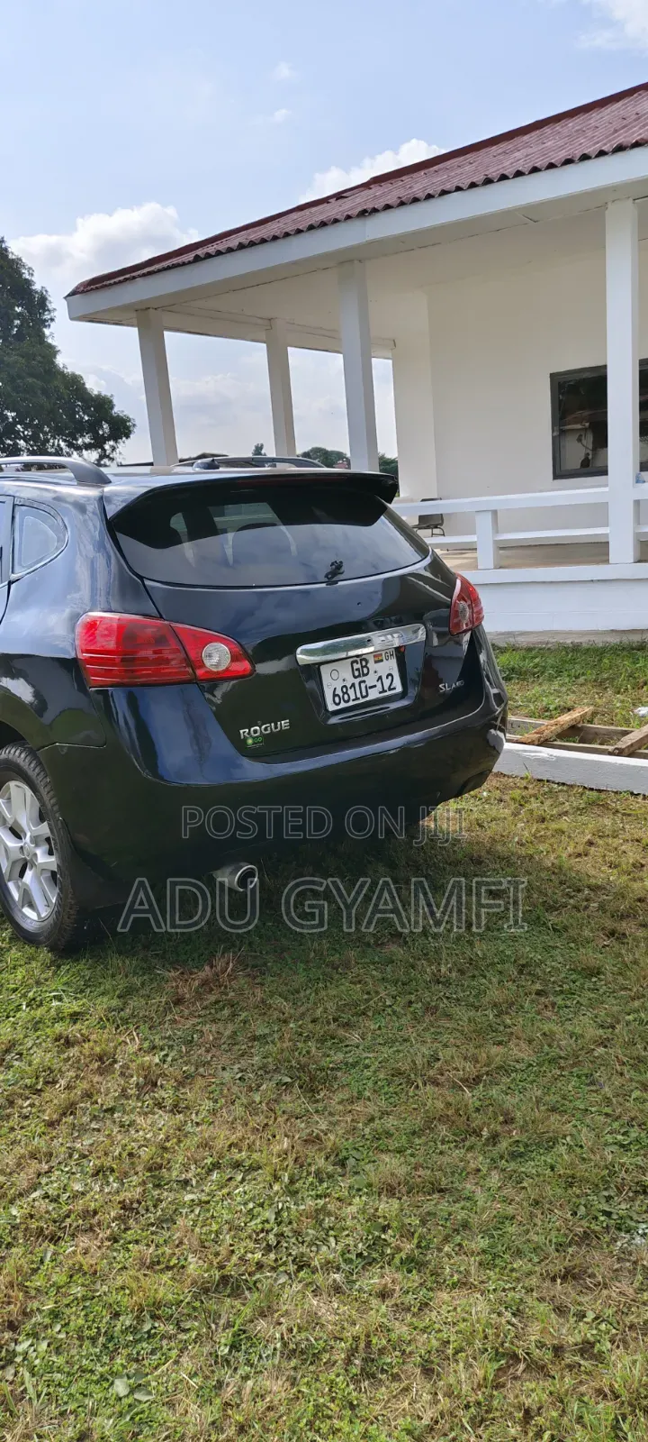 Nissan Rogue 2012 Black