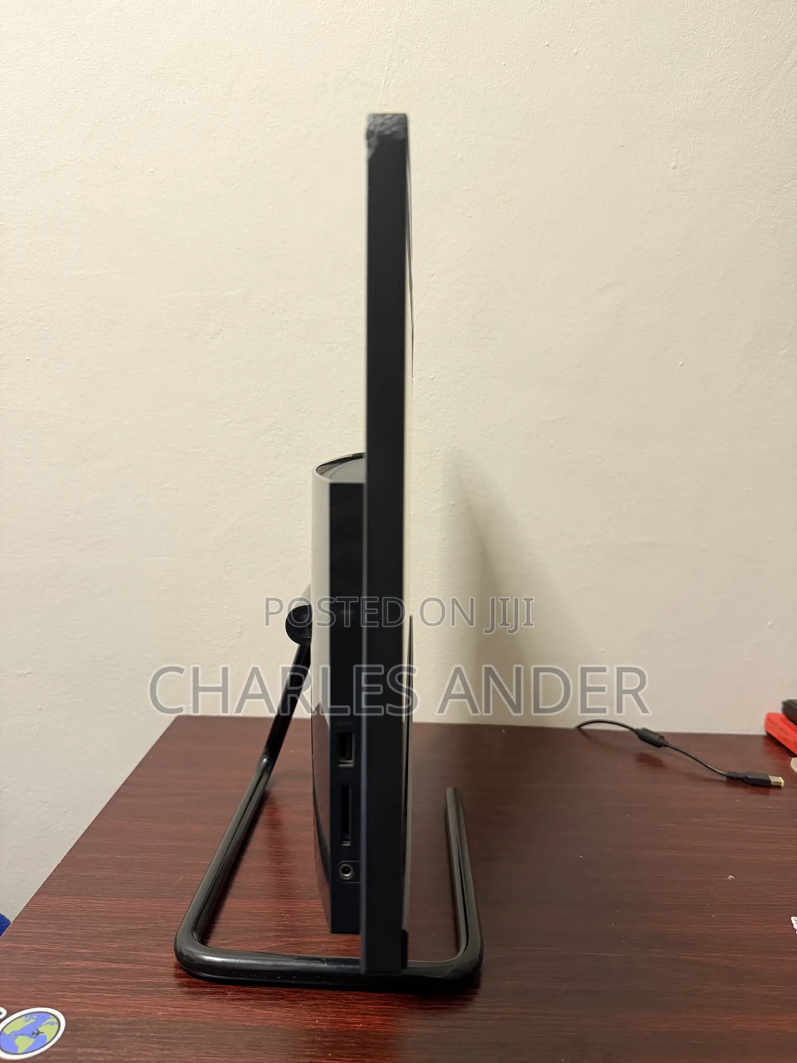 Desktop Computer Lenovo ideacentre AIO 330 8GB Intel Core i3 SSD 128GB