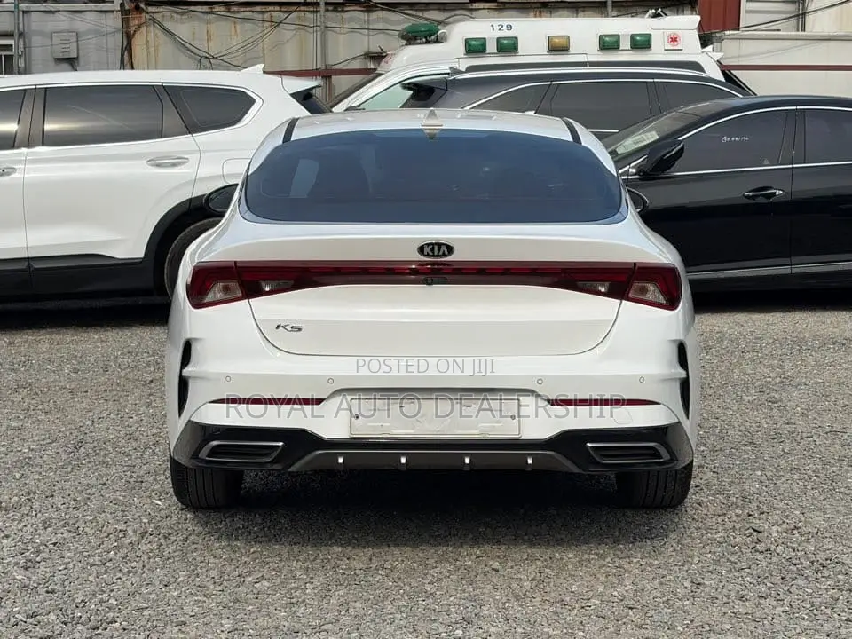 Kia K5 2.0 2020 White