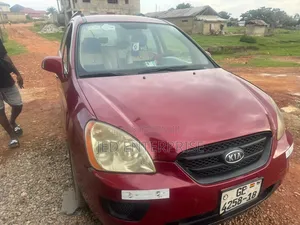 Kia Rondo 2010 Red