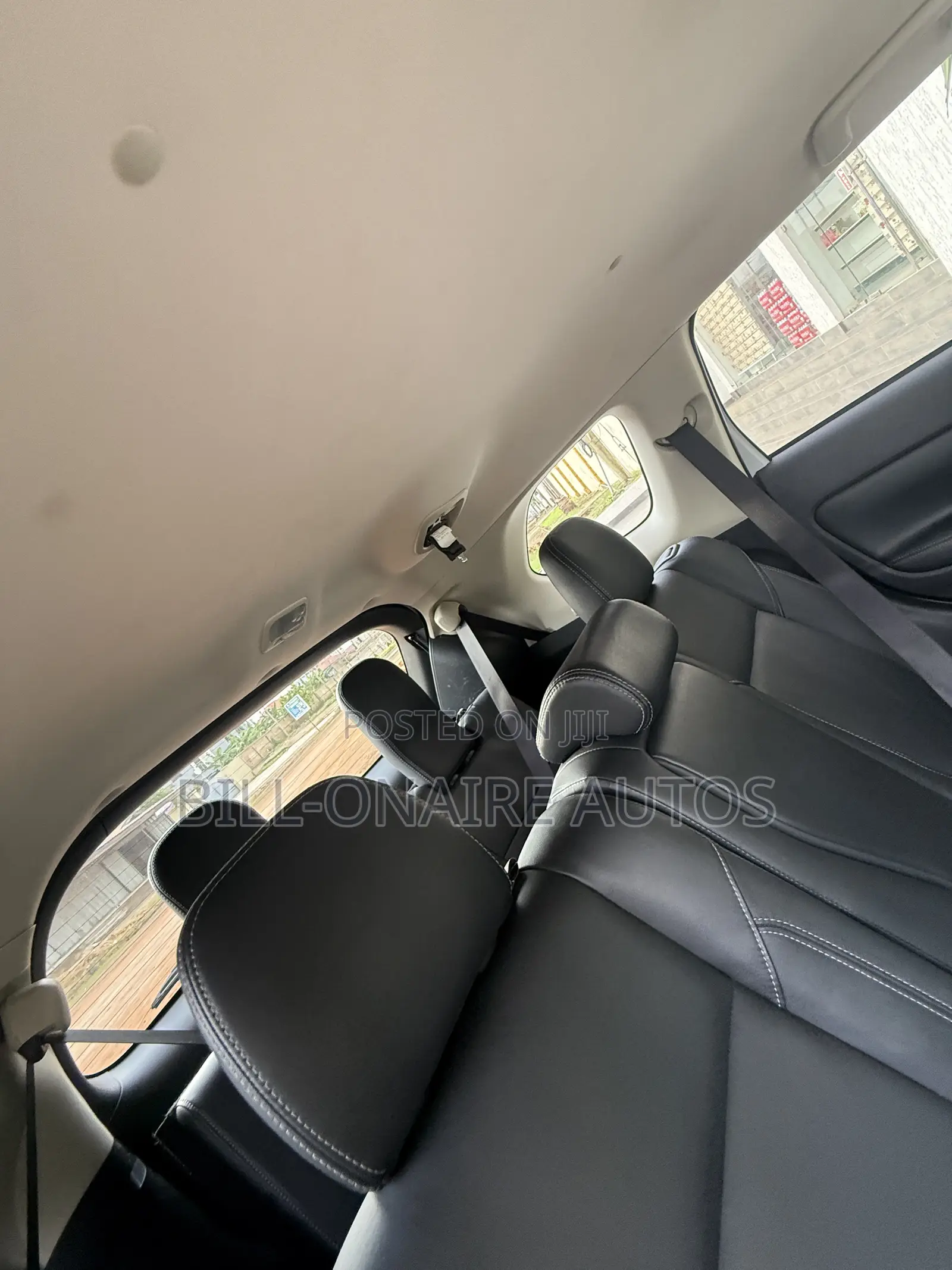 Mitsubishi Outlander SEL FWD 2020 White