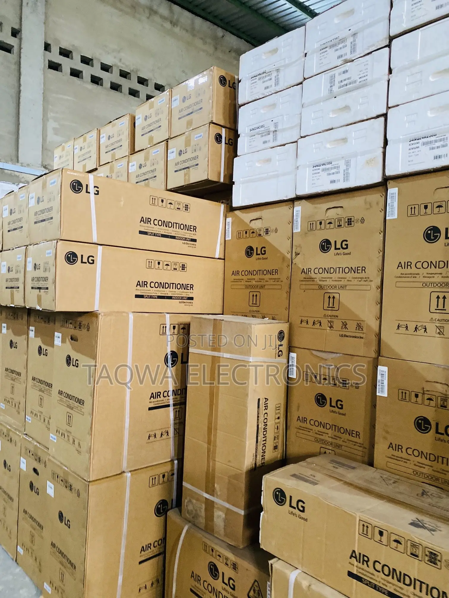 LG Ultra Quiet 2.0HP Air Conditioner