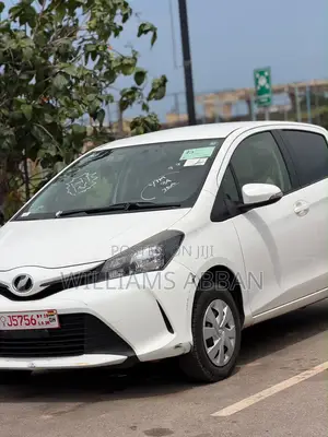 Toyota Vitz 1.5 FWD 5dr 2014 White
