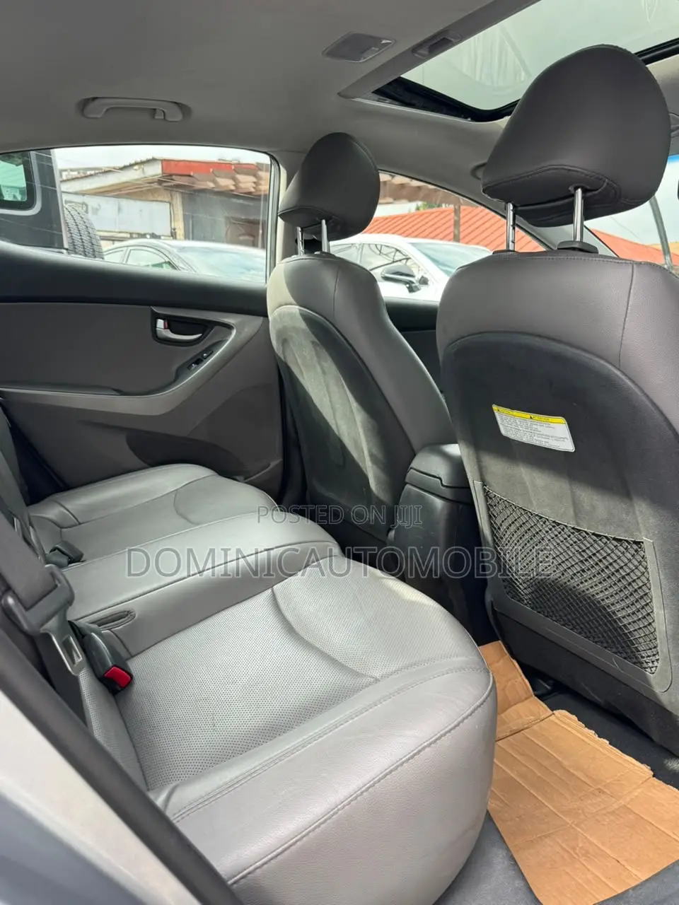 Hyundai Elantra SE Sedan FWD (1.8L 4cyl 6M) 2016 Gray