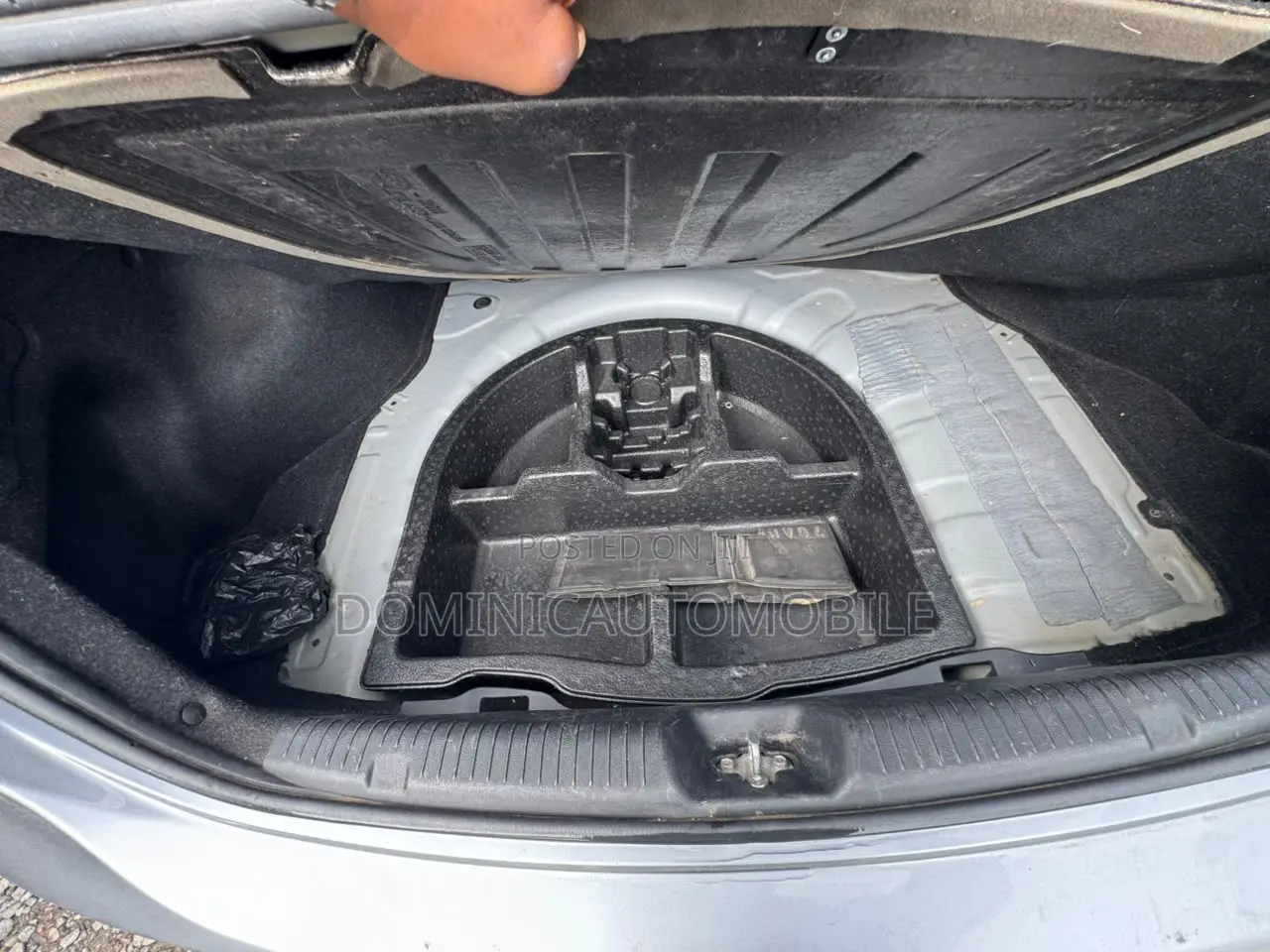 Hyundai Elantra SE Sedan FWD (1.8L 4cyl 6M) 2016 Gray