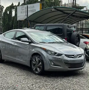 Hyundai Elantra SE Sedan FWD (1.8L 4cyl 6M) 2016 Gray