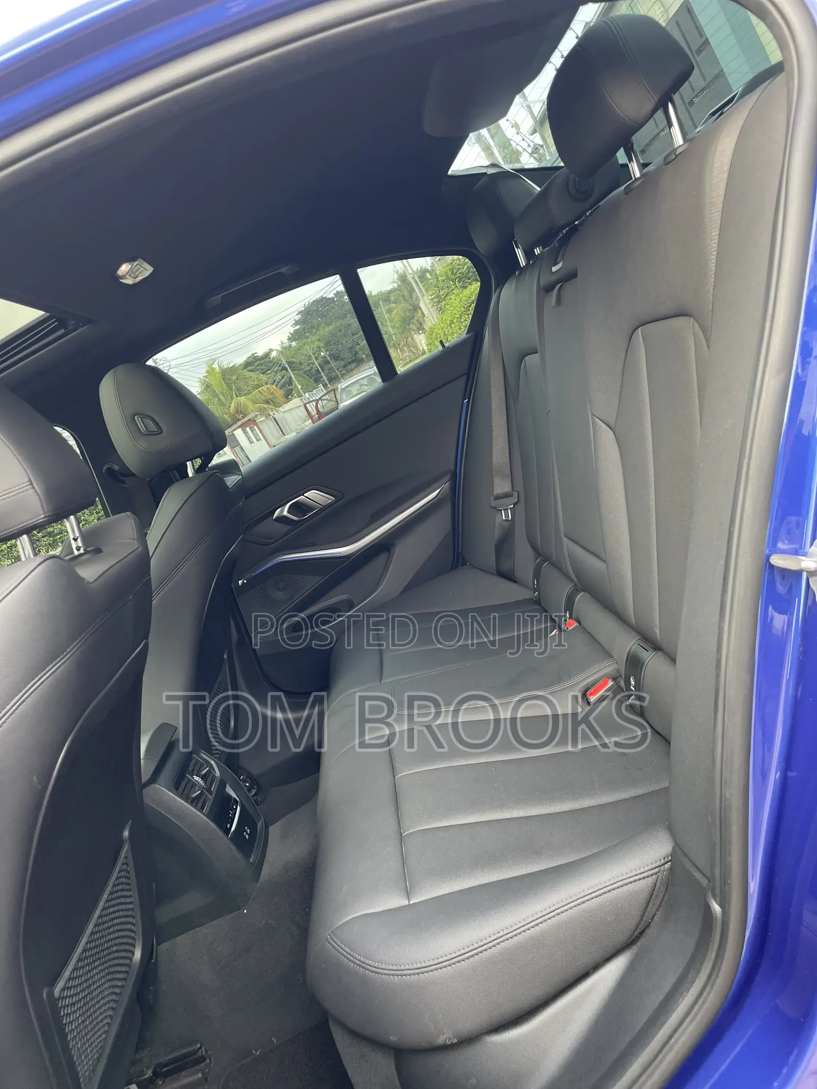 BMW 330i 2021 Blue