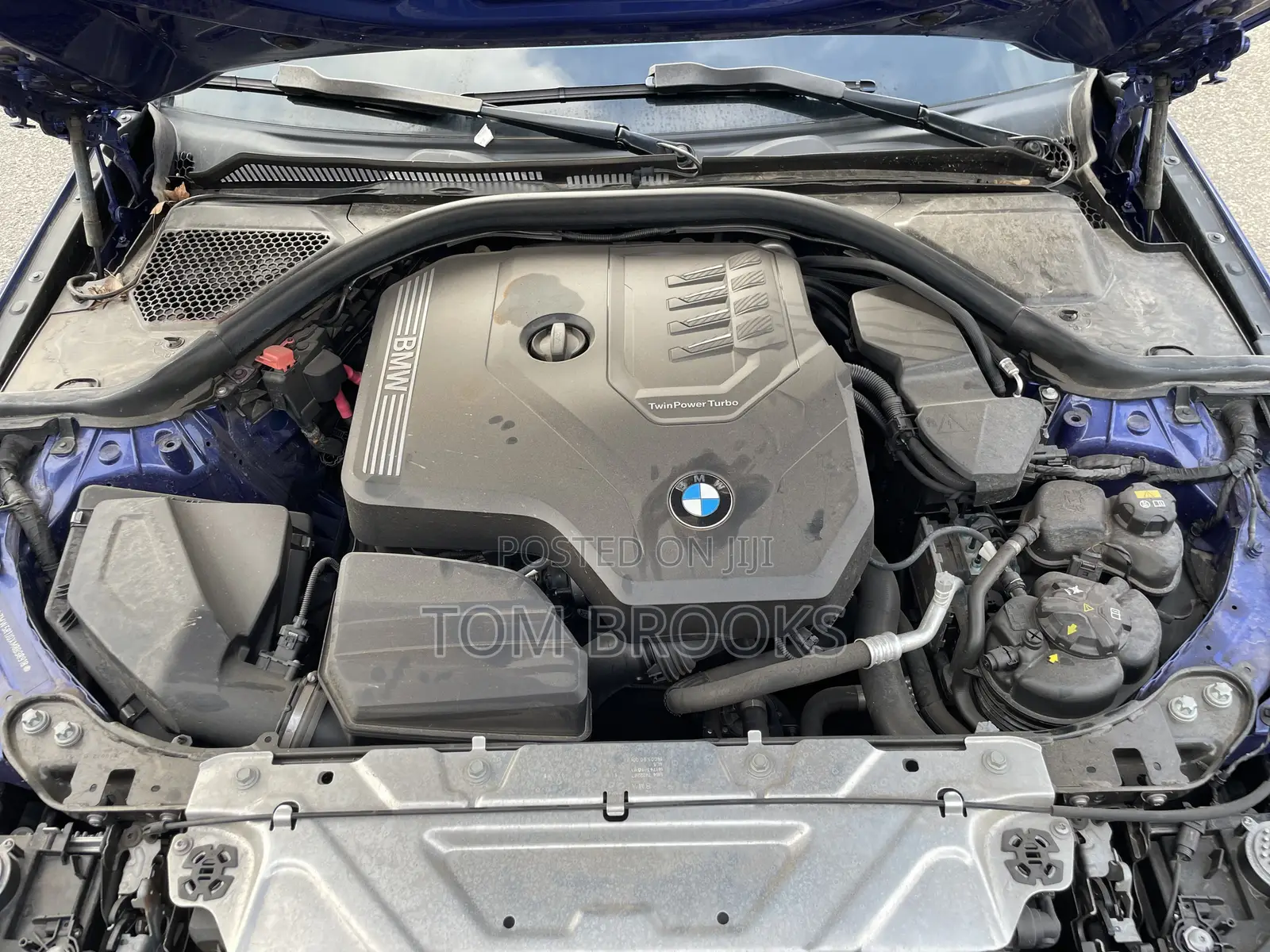 BMW 330i 2021 Blue