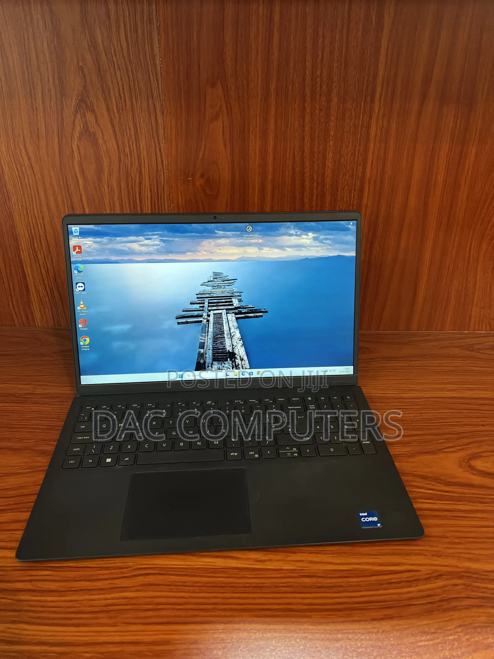 Laptop Dell Vostro 15 3510 8GB Intel Core i5 SSD 256GB