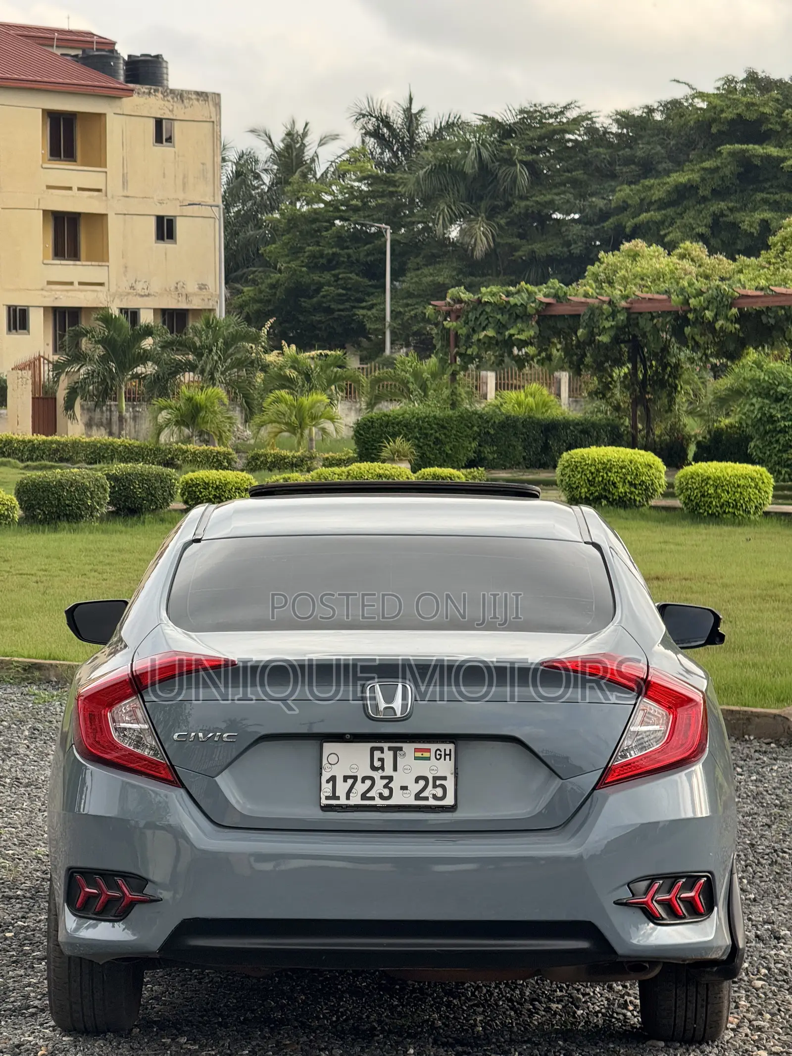 Honda Civic EX 4dr Sedan (2.0L 4cyl) 2017