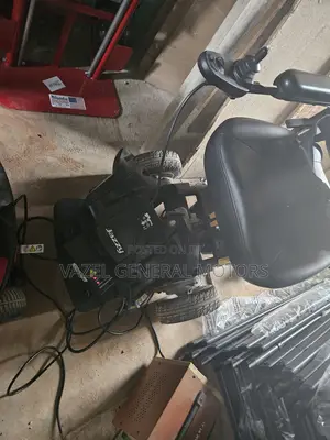 Jeezzy Mobility ELETRIC Scooter