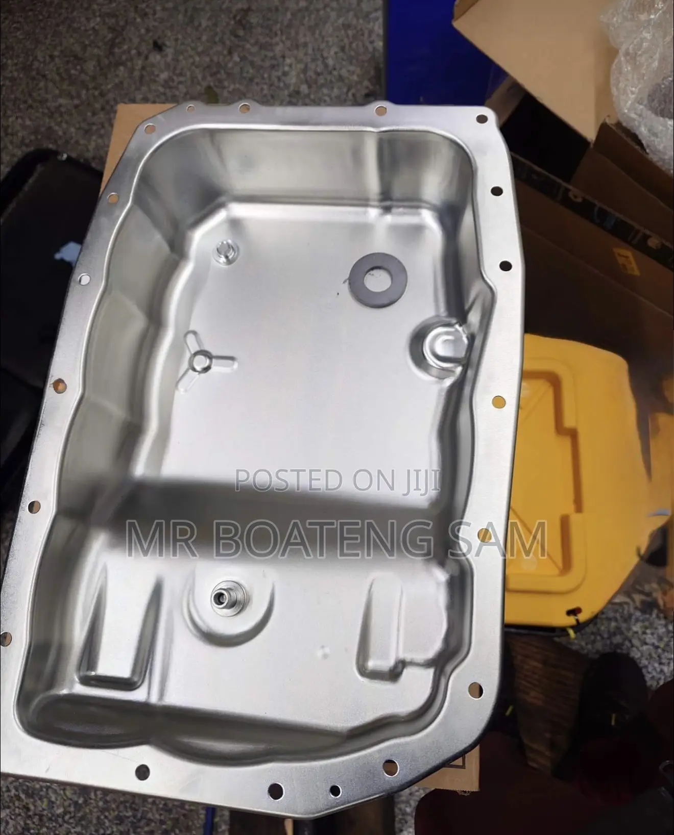 Chevrolet Suburban 2020 Engine Oil Sump Base
