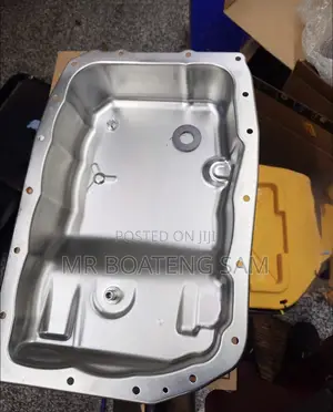 Chevrolet Suburban 2020 Engine Oil Sump Base