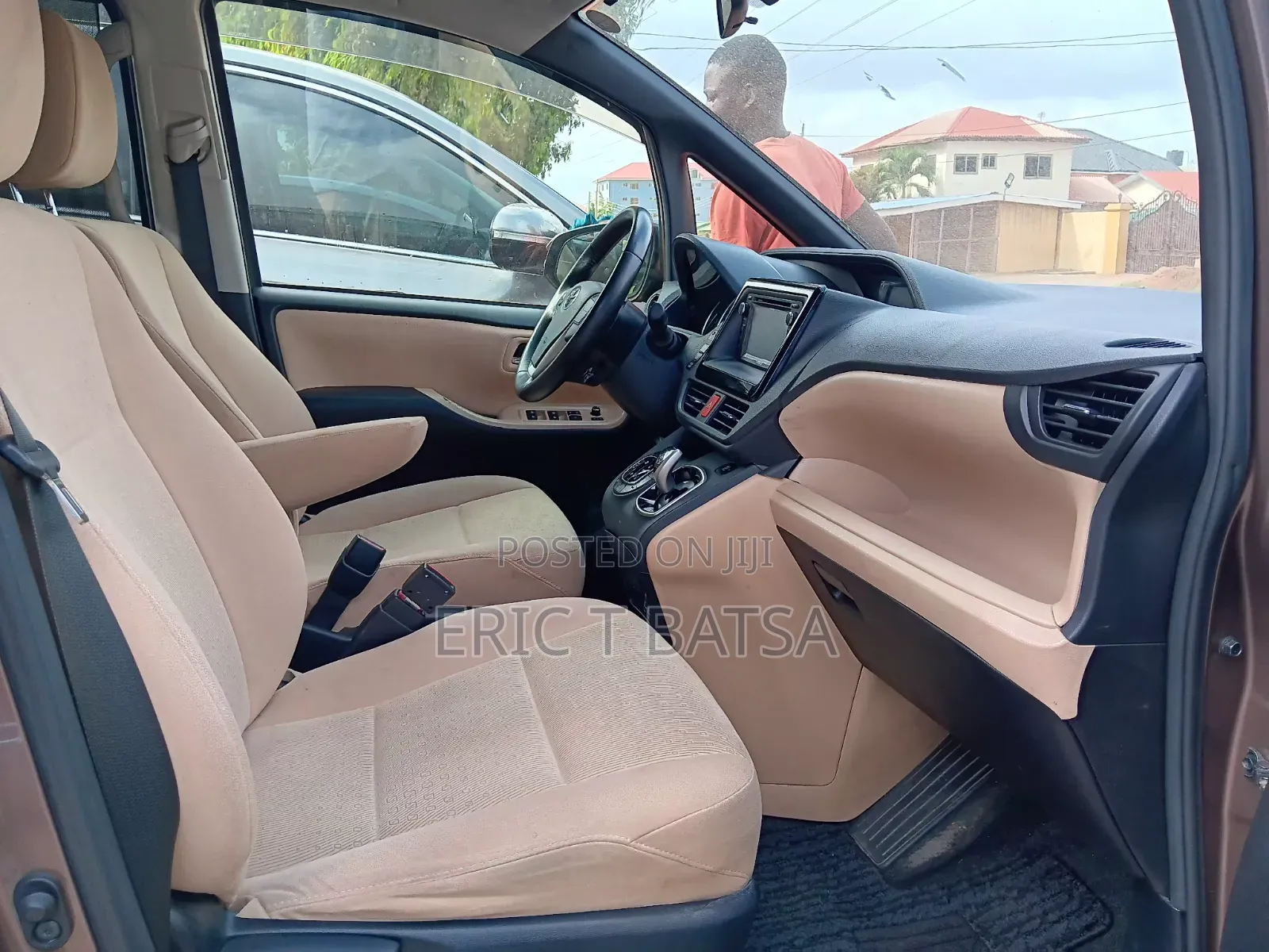 Toyota Voxy 2016 Brown