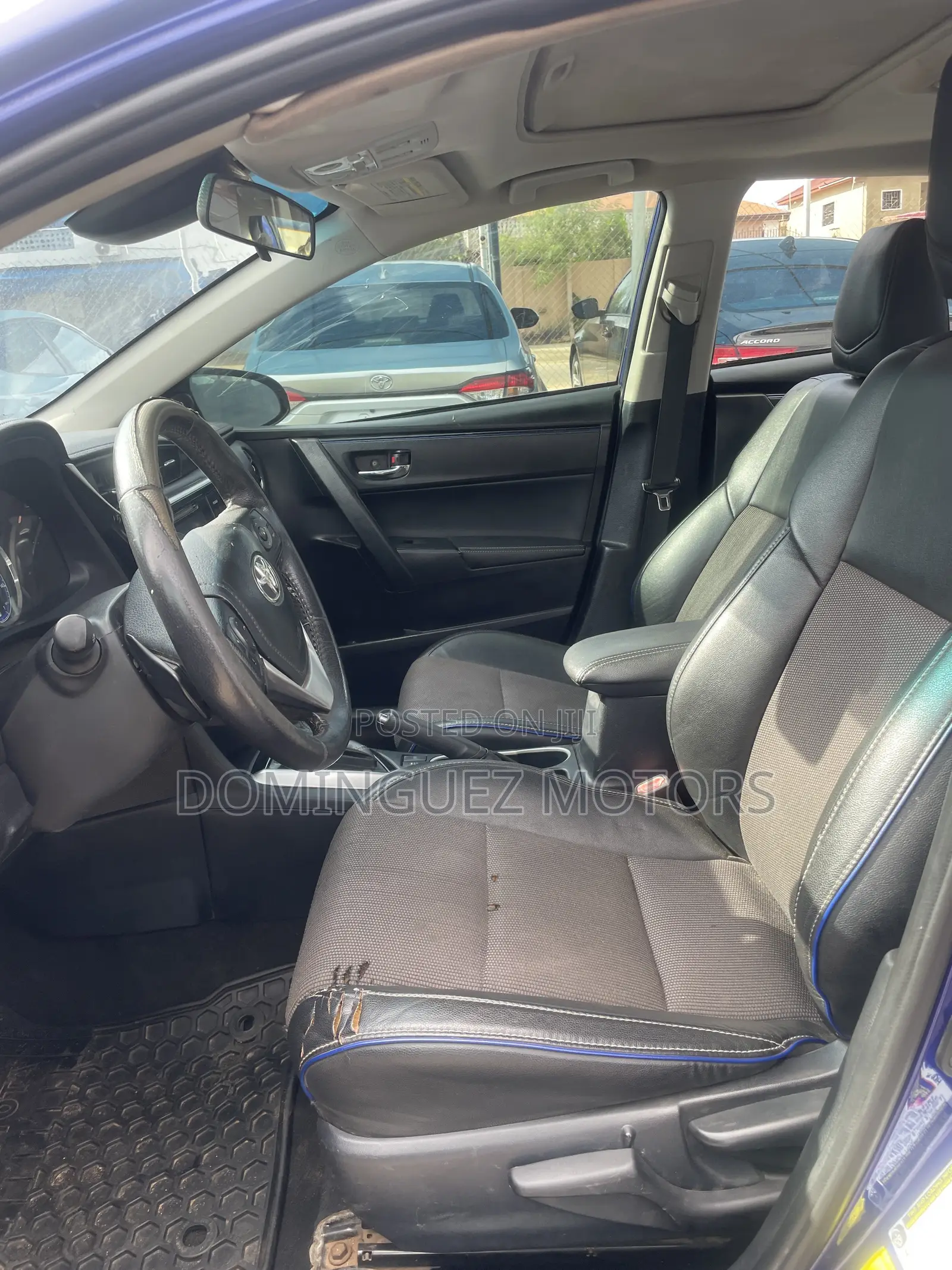 Toyota Corolla 2017 Blue