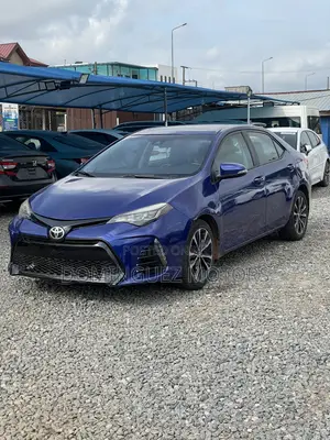 Toyota Corolla 2017 Blue