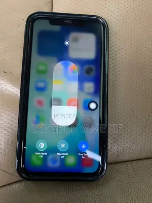 Apple iPhone 11 64 GB Blue