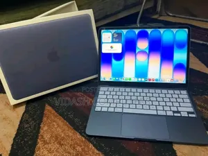 New Laptop Apple MacBook Neo 2026 8GB Apple M5 SSD 256GB