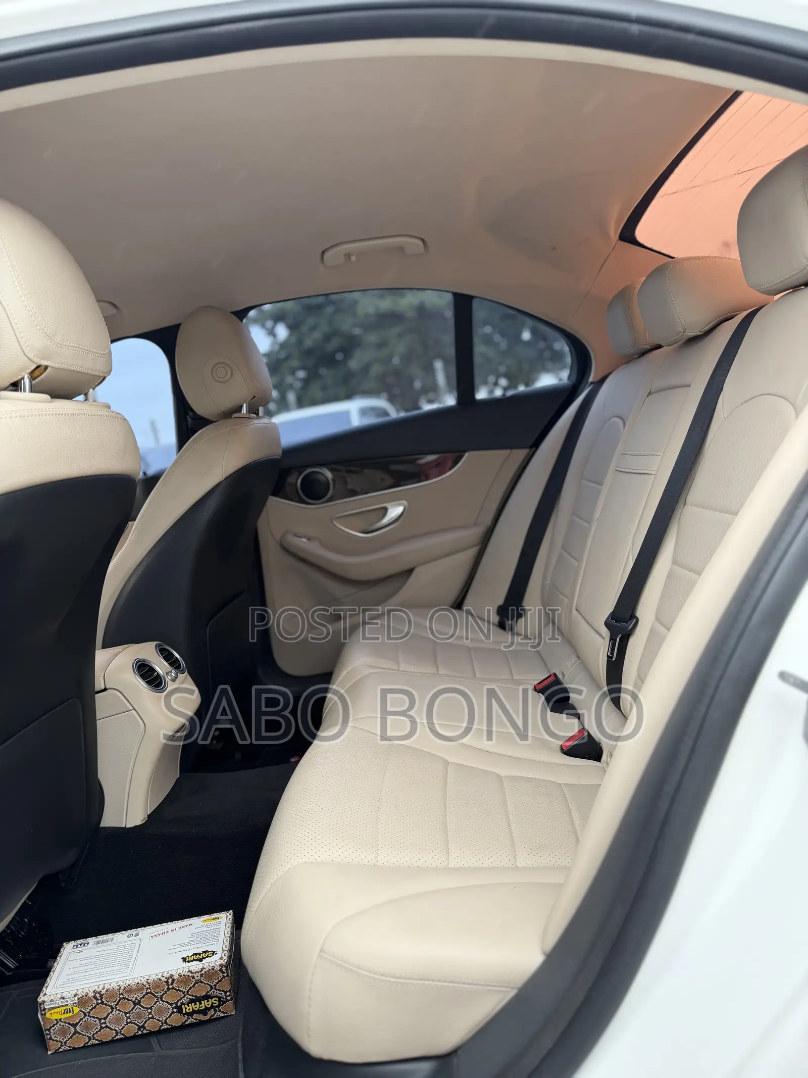 Mercedes-Benz C300 Base 4Matic Sedan AWD (2.0L 4cyl 7A) 2017 White