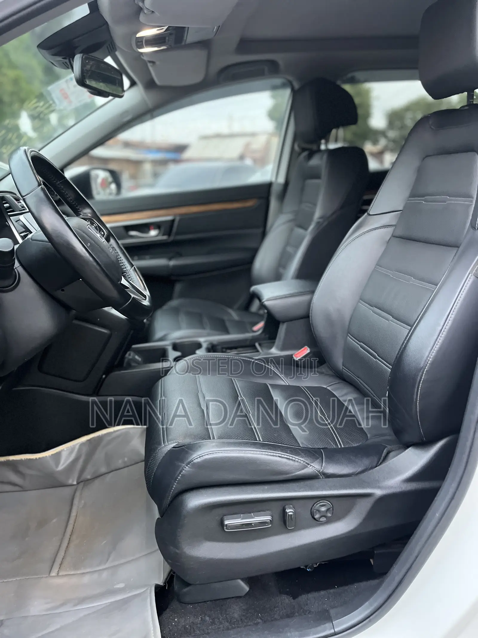 Honda CR-V Touring AWD 2018 White