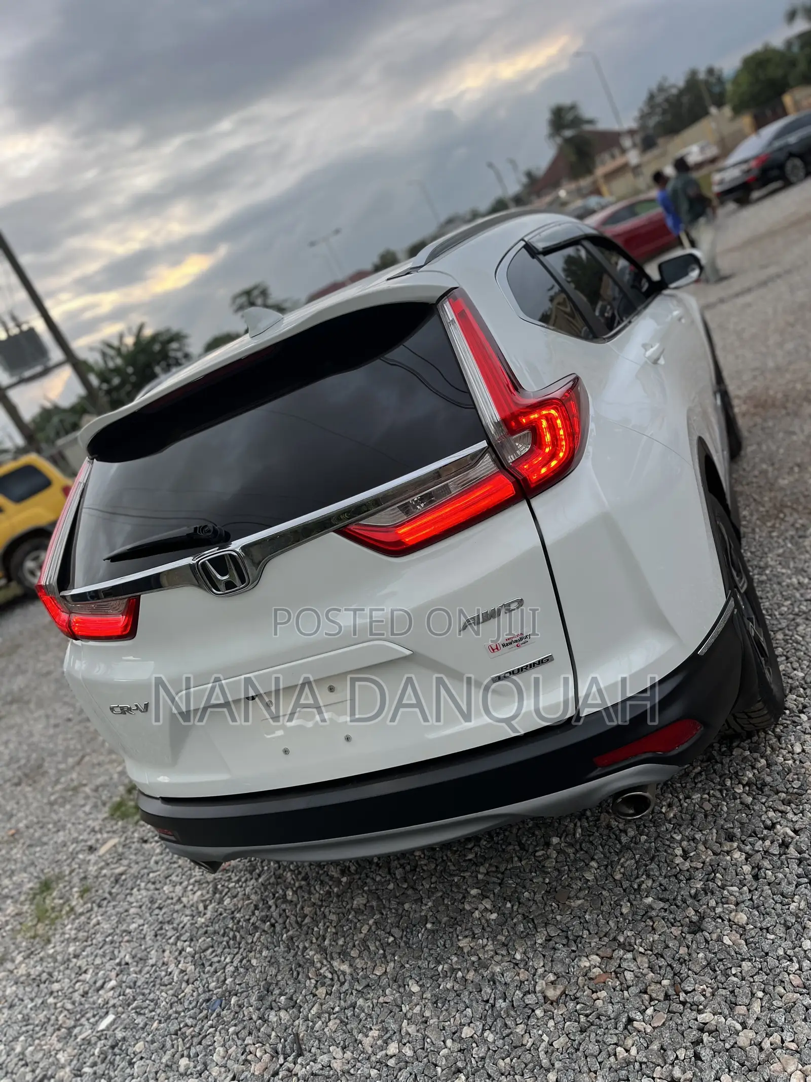 Honda CR-V Touring AWD 2018 White