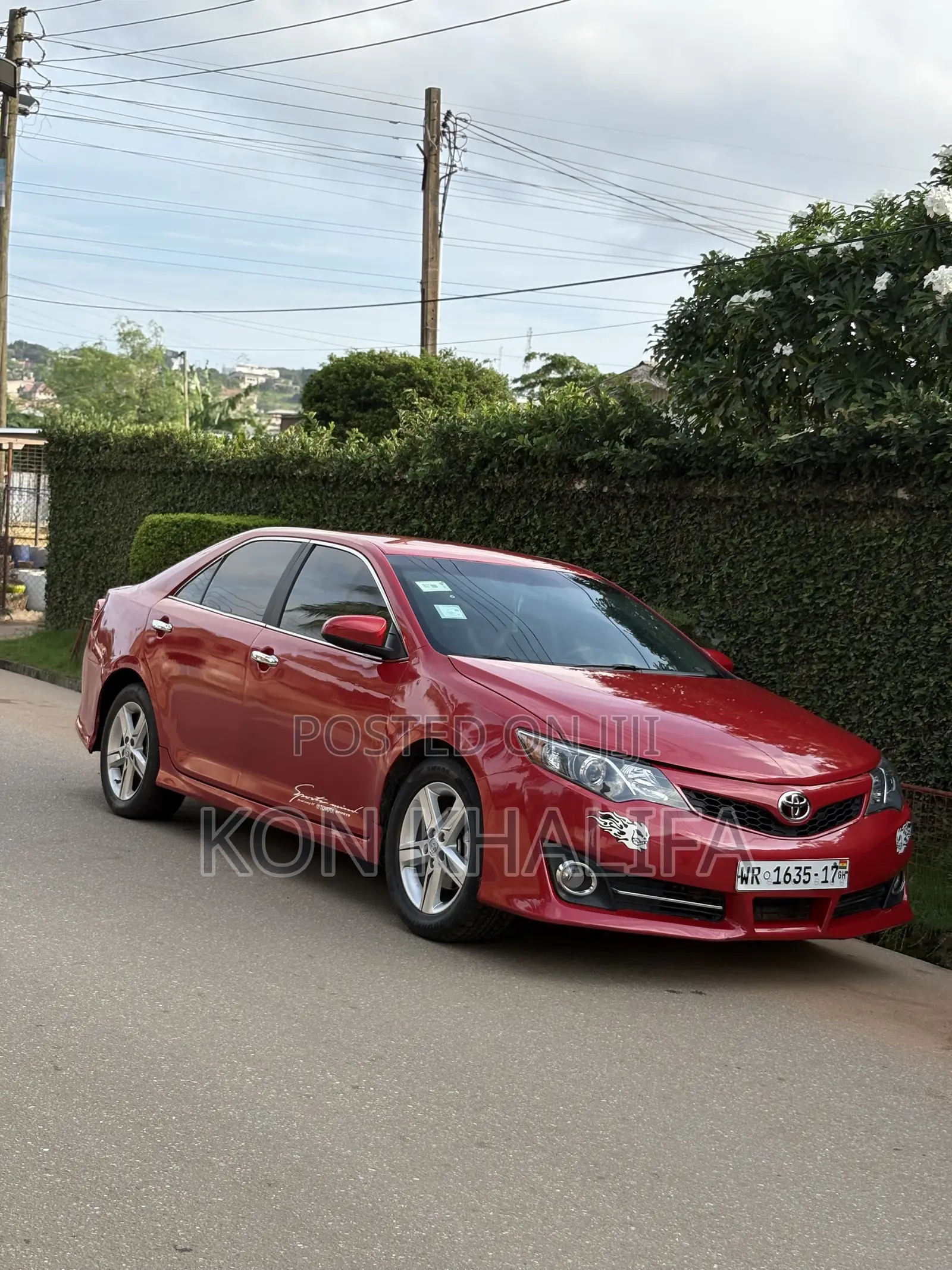 Toyota Camry 2014 Red
