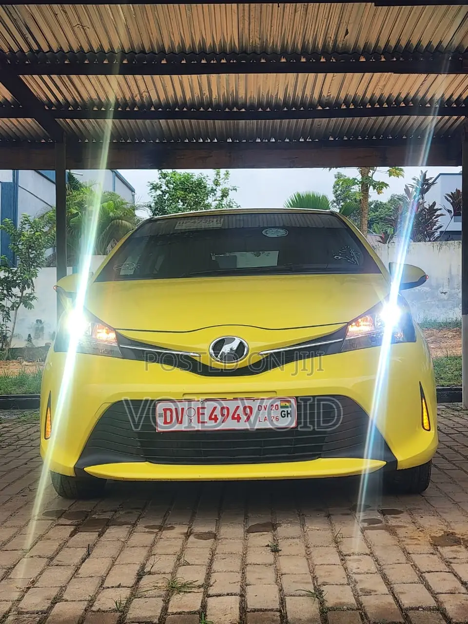 Toyota Vitz 1.3 AWD 3dr 2015 Yellow
