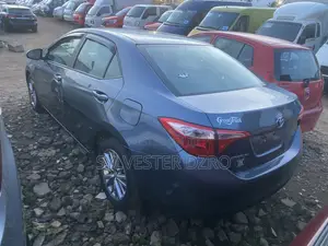 Toyota Corolla 2019 Red