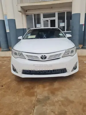 Toyota Camry 2014 White