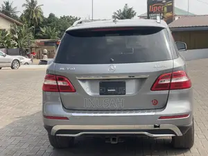 Mercedes-Benz M Class ML350 4dr SUV (3.5L 6cyl 7A) 2015 Gray