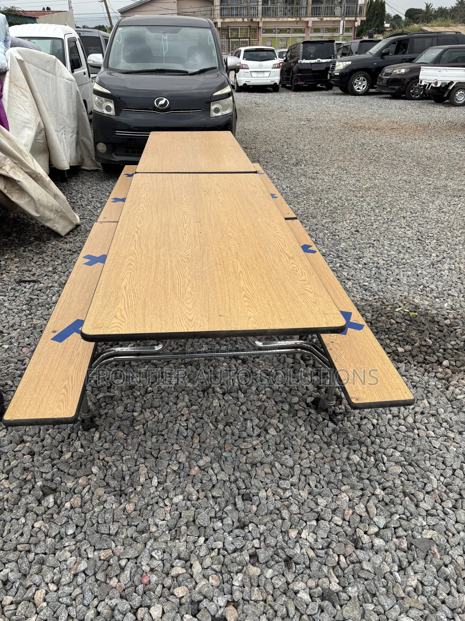 Cafeteria Table