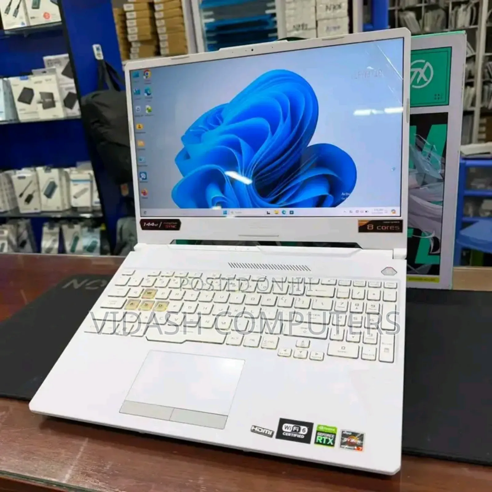 New Laptop Asus TUF Dash F15 16GB Intel Core i7 SSD 512GB