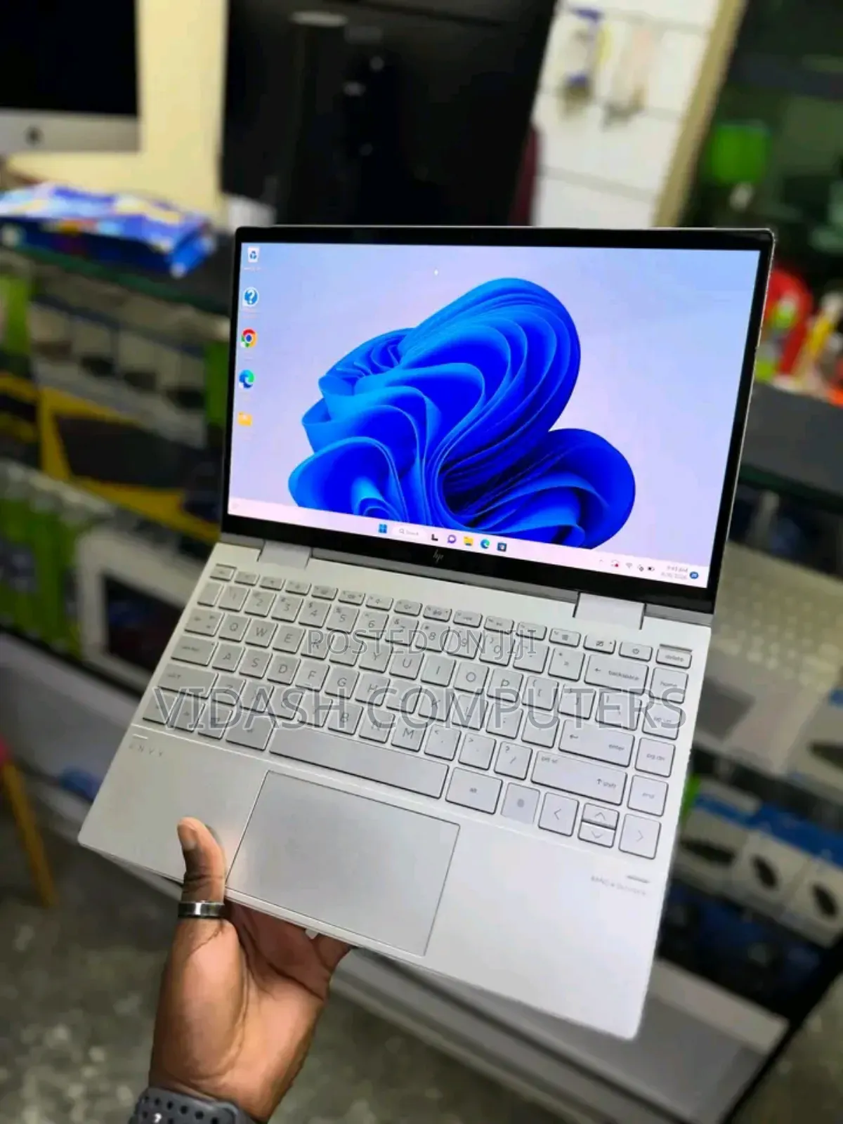 New Laptop HP Envy 13 16GB Intel Core i7 SSD 512GB