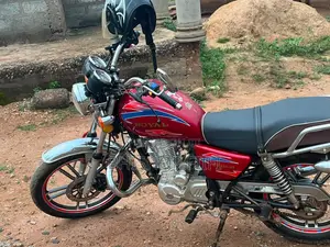 Royal Motorcycle 2025 Red