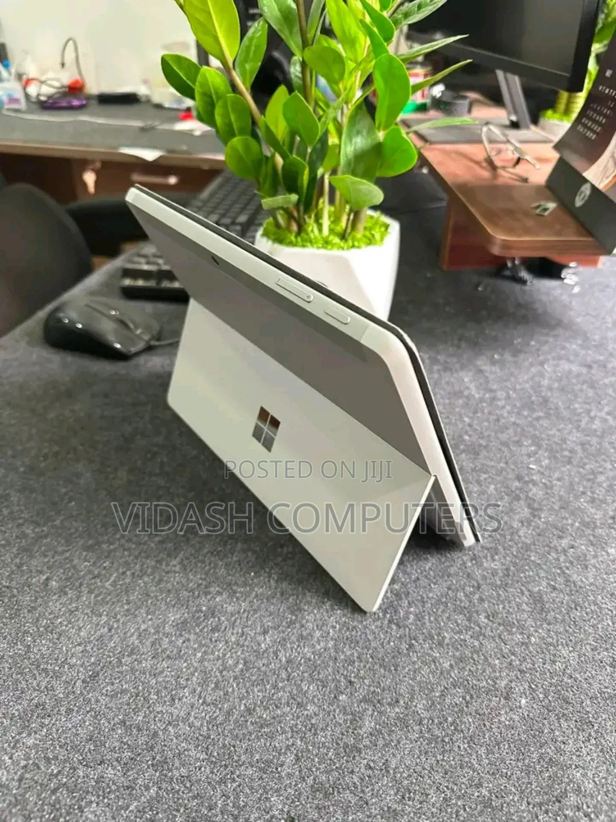 New Microsoft Surface Go 2 256 GB Gray