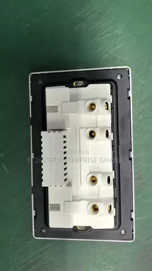 Tempered Glass Universal USB +Type C Socket