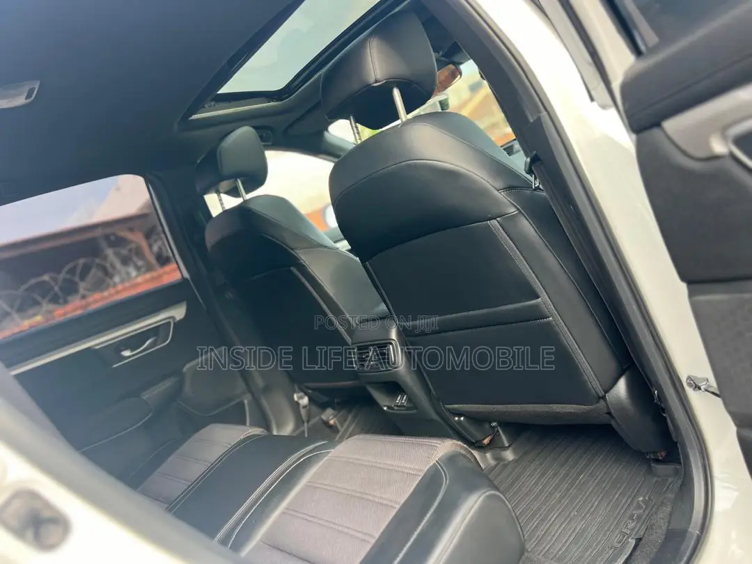 Honda CR-V 2021 White