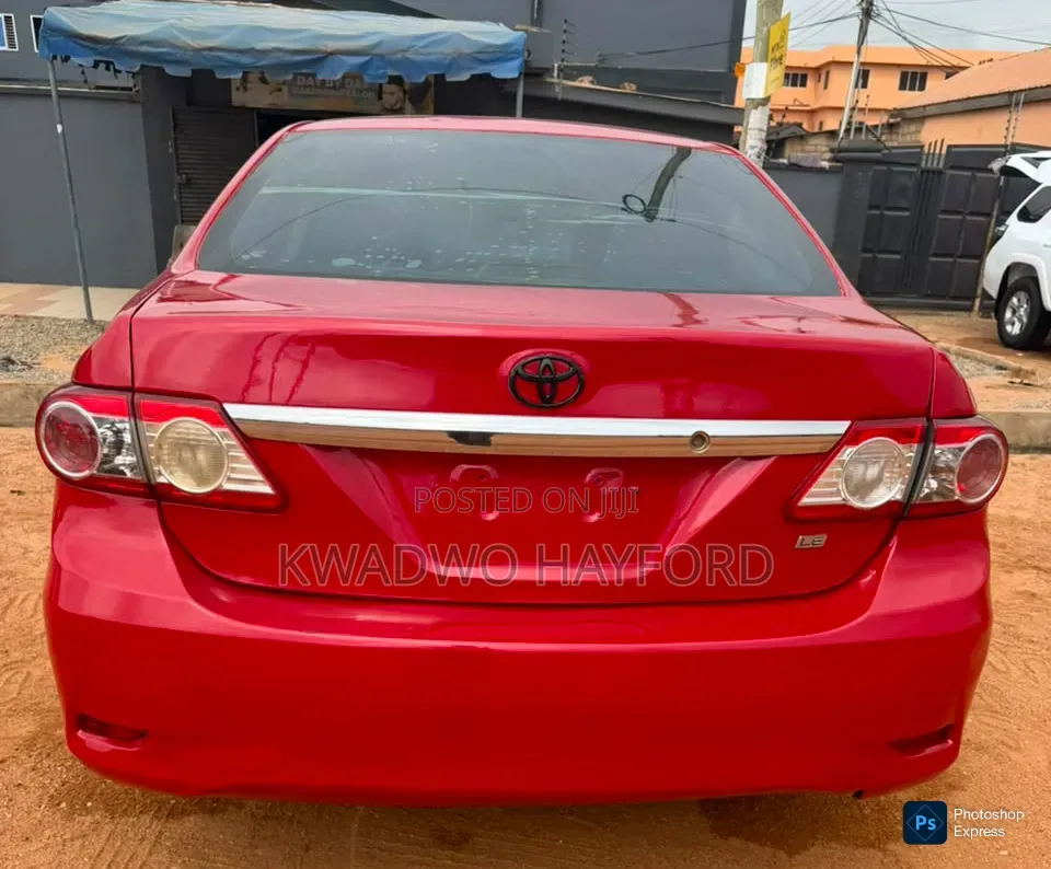 Toyota Corolla 2012 Red