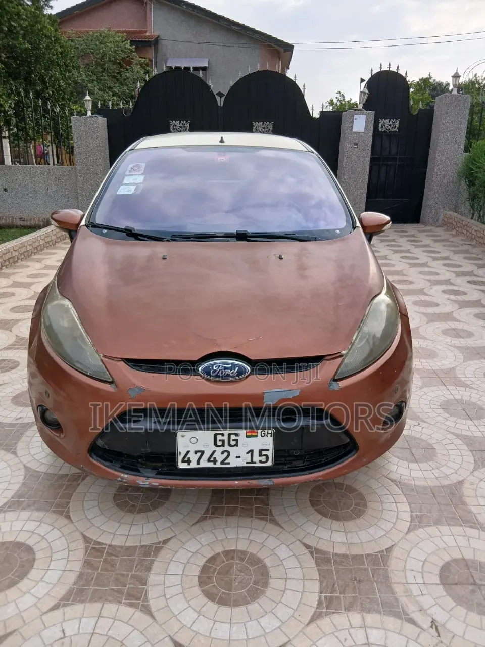 Ford Fiesta 2011 Gold