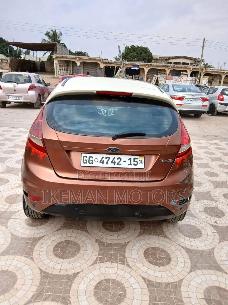 Ford Fiesta 2011 Gold